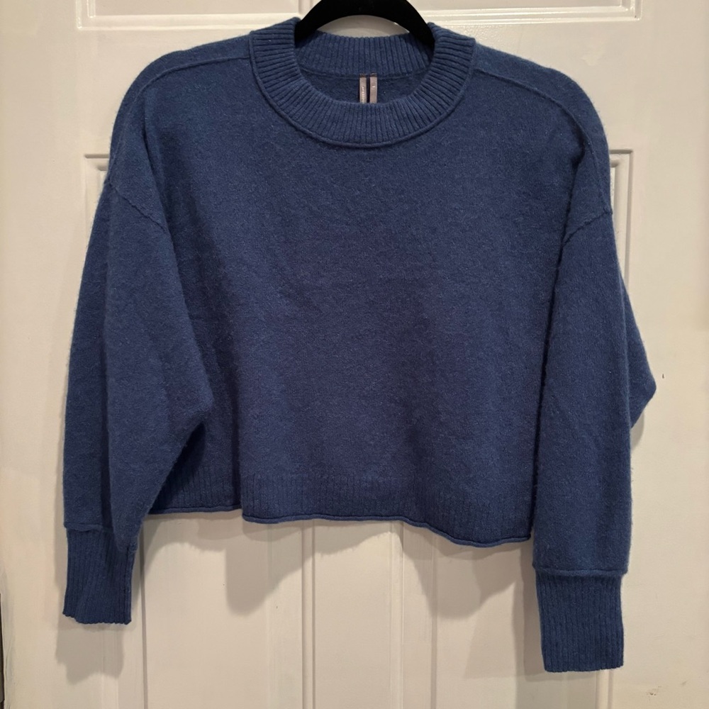 Anthropologie Cashmere Sweater Blue Cropped Crewneck Soft Luxe Minimalist S